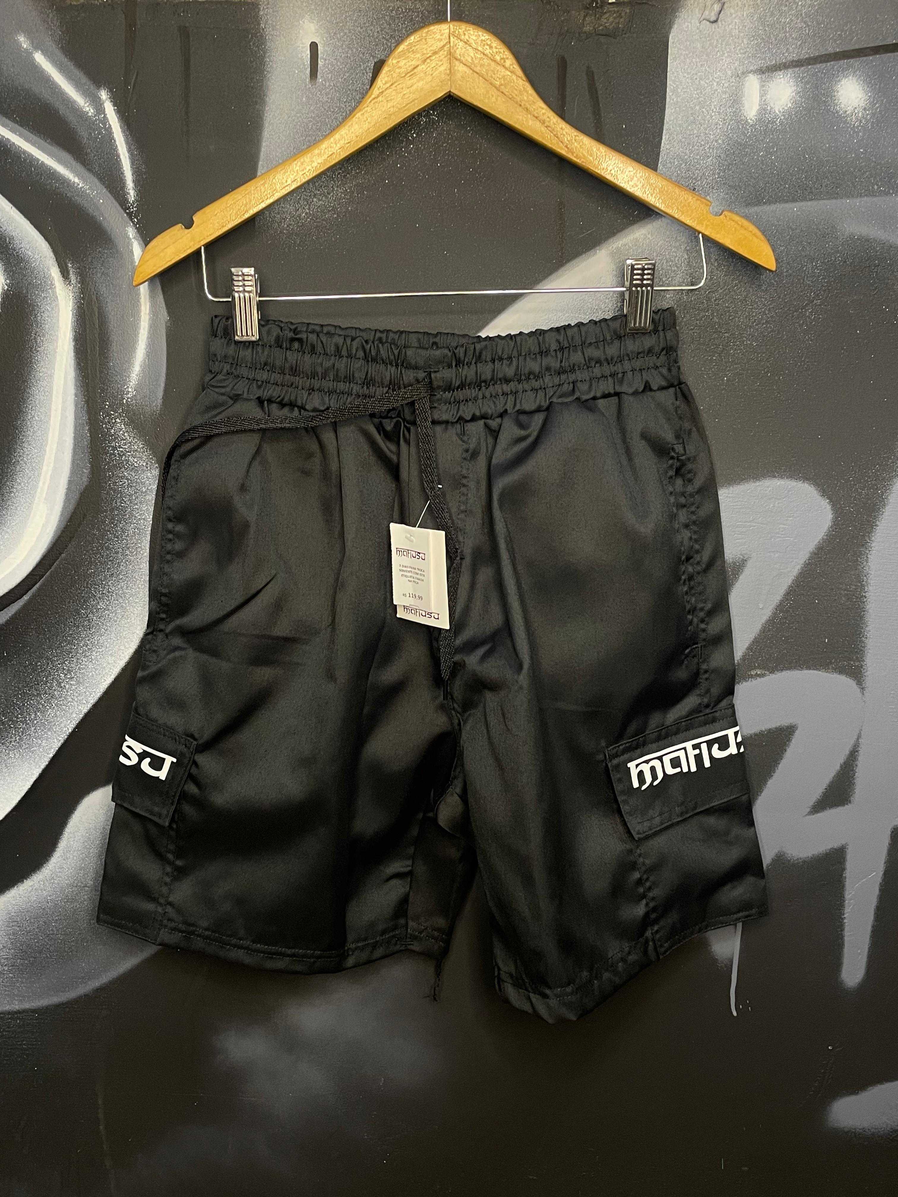 Shorts Mafiusu Cargo Estampa Preto Sarja